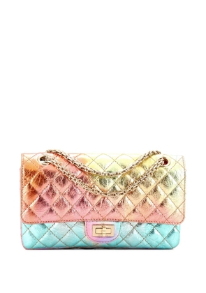 CHANEL Pre-Owned Rainbow Reissue 2.55 Flap Bag Quilted Multicolor Metallic Goatskin 225 crossbody bag - Multicolour