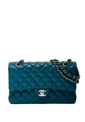 CHANEL Pre-Owned medium Classic Flap shoulder bag - Blue
