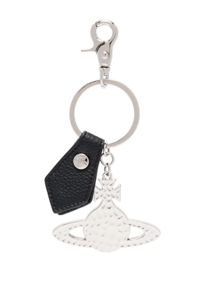 Vivienne Westwood Hammered Orb keyring - Silver