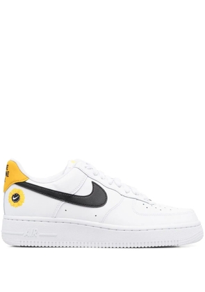 Nike Air Force 1 '07 LV8 sneakers - White