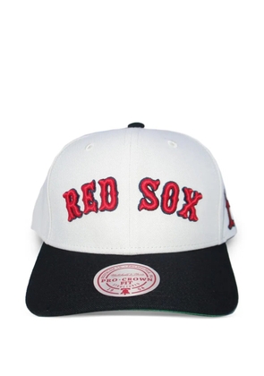 Mitchell & Ness Cooperstown Collection embroidered hat - White