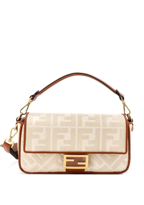 Fendi Pre-Owned Baguette NM Bag Zucca Embroidered Canvas Medium shoulder bag - Brown
