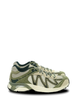 Salomon XT-WHISPER logo detail panelled sneakers - Neutrals