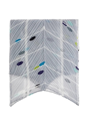 Pleats Please Issey Miyake pleated patterned scarf - Grey