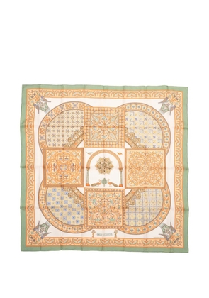 Hermès Pre-Owned silk scarf - Green