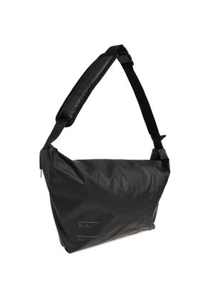 Db 24L Ramverk Pro shoulder bag - Black