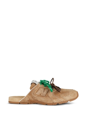 Miu Miu x New Balance 530 SL suede mules - Brown