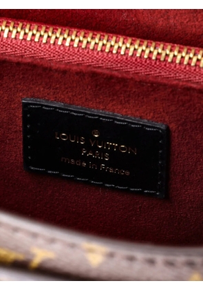 Louis Vuitton Pre-Owned Passy Handbag Monogram Canvas crossbody bag - Brown