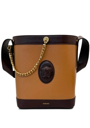 Versace small Medusa chain bucket bag - Neutrals