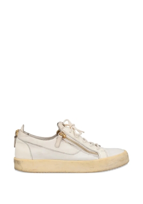 Giuseppe Zanotti Vintage leather sneakers - White