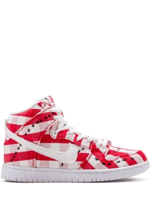 Nike Dunk High Pro SB 'Picnic Table' sneakers - Red