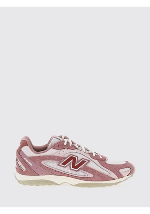 Sneakers NEW BALANCE Woman color Pink