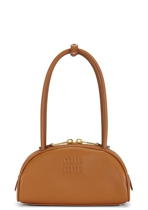 Miu Miu Softy Beau Handbag in Cognac - Brown. Size all.