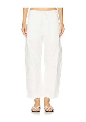 PISTOLA Sabrina Curved Utility Pant in White. Size 31. Also in 24, 25, 26, 27, 28, 29, 30, 33.