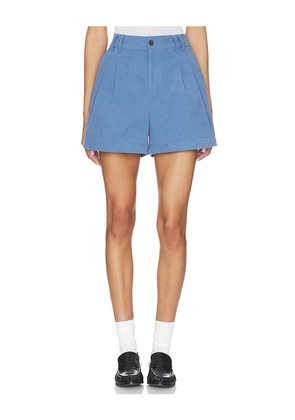 Varley Jorden Pleat Short in Blue. Size L. Also in M, S, XS.