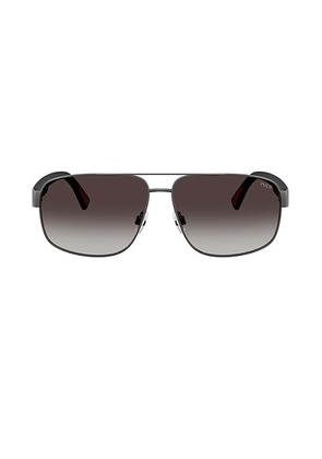 Polo Ralph Lauren Aviator Sunglasses in Grey - Black. Size all.