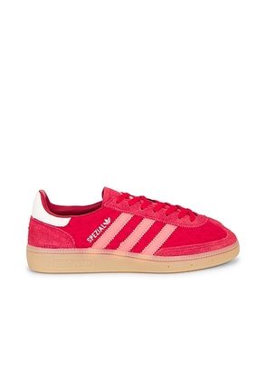 Adidas Originals Handball Spezial Sneaker in Better Scarlet  Semi Flash Red  & Off White - Red. Size 10 (also in 11, 6, 6.5, 7, 7.5, 8, 8.5, 9, 9.5).