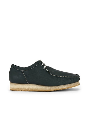 Clarks Wallabee Rb in Dark Green Lea - Dark Green. Size 10 (also in 10.5, 11, 12, 8.5, 9, 9.5).