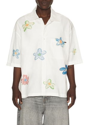 Nahmias Super Bloom Cropped Short Sleeve Shirt in White - White. Size L (also in XL/1X, XXL/2X).