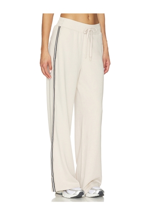 Alp N Rock Blake Pant in Beige. Size L. Also in M, S, XS.