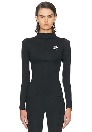 The North Face x SKIMS Refina Long Sleeve Top in SK Onyx - Black. Size XXS (also in ).