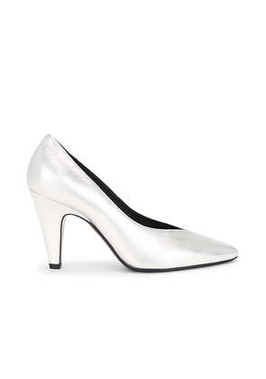 ALAÏA ALAΪA Leather Pump in Argent - Metallic Silver. Size 37 (also in 39, 40, 41).