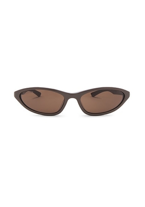 Balenciaga Neo Oval 2.0 Sunglasses in Brown - Brown. Size all.