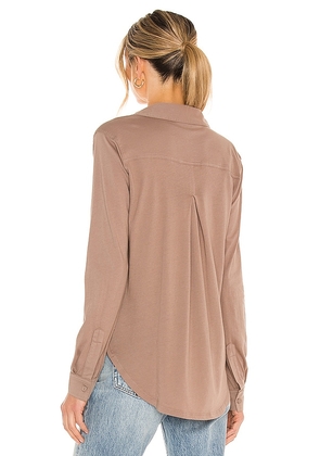 Bobi Light Weight Jersey Button Up in Brown. Size M. Also in XS, S, XL.