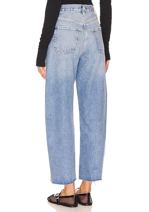 Citizens of Humanity Ayla Undone Hem Crop Jeans in Denim-Medium. Size 28. Also in 30, 31, 32, 33, 34.