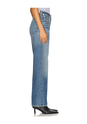 Citizens of Humanity Baretta Relaxed Straight Jeans in Blue. Size 24. Also in 23, 33.