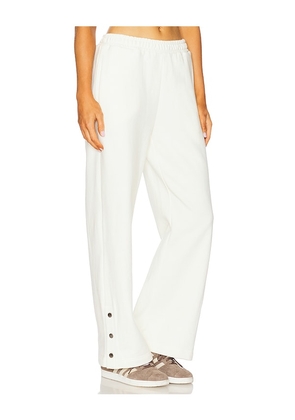 Araminta James Snap Hem Trackpant in Cream. Size S. Also in XL.