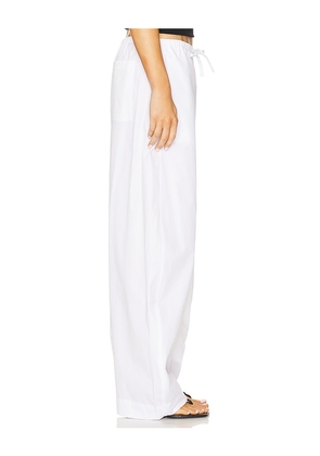EAVES Lana Barrel Leg Pant in White. Size M. Also in S, L.
