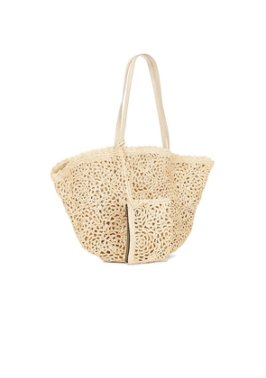 BTB Los Angeles Lacera Tote in Tan.