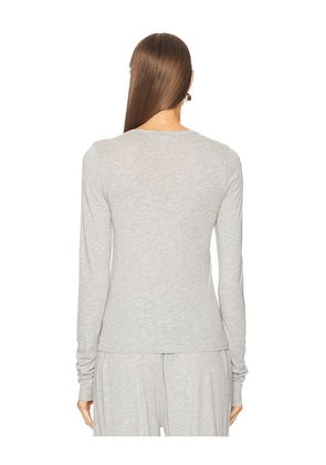 Eterne Fitted Crewneck Long Sleeve Top in Grey. Size M. Also in L, S, XL, XS.
