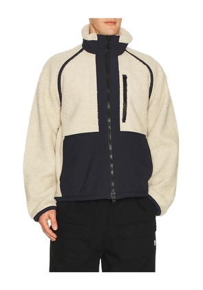 Canada Goose Westport Fleece Jacket in Tan. Size M. Also in XXL/2X.