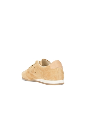 Common Projects Driving Shoe in Tan. Size 37. Also in 36, 40.