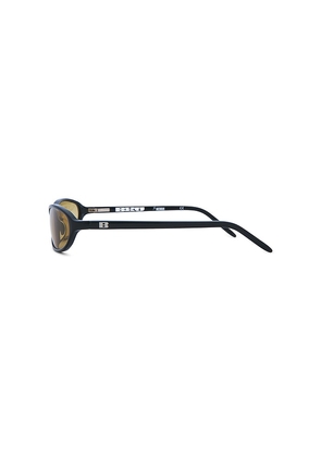 BRU Eyewear Merrin Sunglasses in Black.