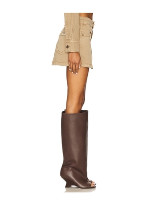 Abrand 95 A Line Skirt in Tan. Size 24. Also in 23, 25, 26, 27, 28, 29, 33.