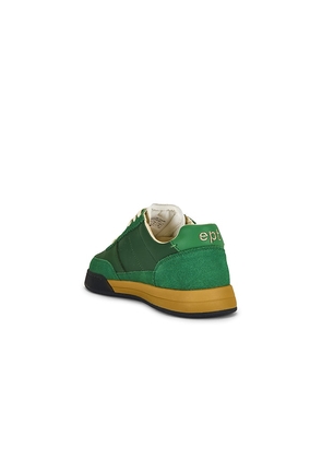 East Pacific Trade Diego Sneaker in Dark Green. Size 42. Also in 41.