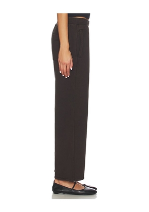 Citizens of Humanity Miro Sweatpant in Chocolate. Size XS. Also in S, M, XL.