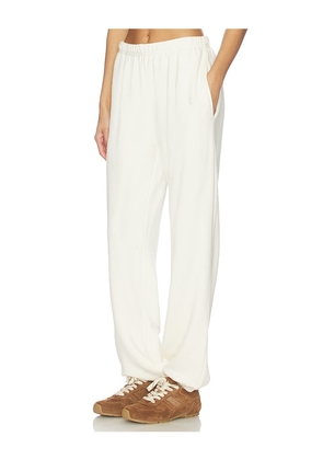 Eterne Boyfriend Pocket Sweatpant in Cream. Size S. Also in M, L, XL.