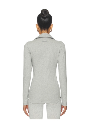 THE ATTICO Long Sleeve Lapel Top in Light Grey. Size 38. Also in 36, 40, 42, 44.