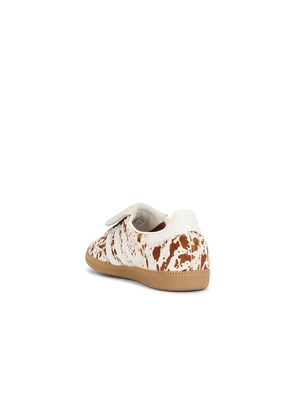 adidas Originals Samba LT in Cream. Size 6.5. Also in 8, 8.5, 9.