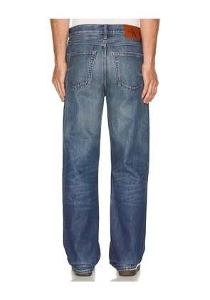 Calvin Klein 90s Straight Jeans in Blue. Size 31. Also in 30, 32, 33, 34.