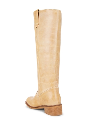 Dico Copenhagen Ann Gaucho Boot in Neutral. Size 38. Also in 36, 37, 39, 40.