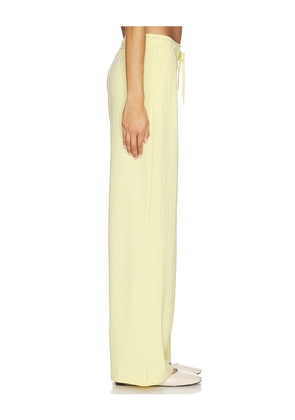 Beyond Yoga Breathe Easy Ribbed Wide Leg Pant in Yellow. Size M. Also in L, XL.
