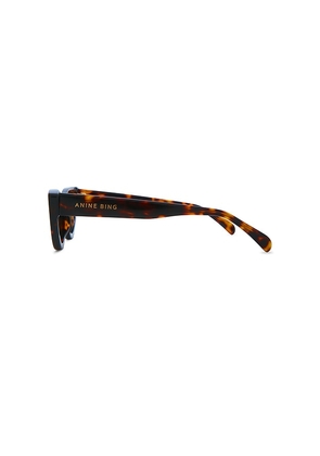 ANINE BING Marsais Sunglasses in Brown.