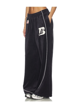 Boys Lie Full Court Flirt Hayley Pant in Navy. Size L. Also in XS, XL.