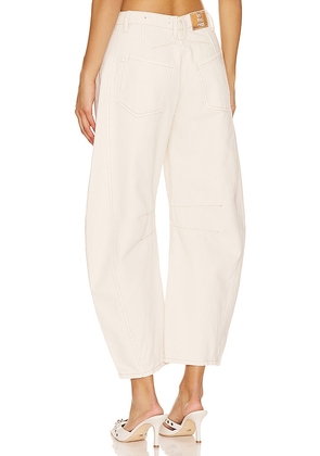 Free People x We The Free Good Luck Mid Rise Barrel Jeans in Cream. Size 26. Also in 25, 27, 28, 30, 31, 32, 29, 24.