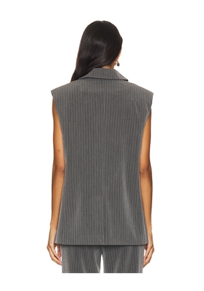 Gestuz Joelle Waistcoat in Grey. Size 38. Also in 36.